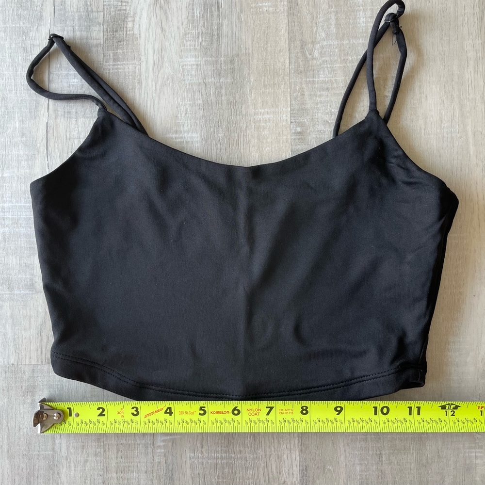 FOREVER 21 Black Lined Camisole Adjustable Spaghetti Strap Crop Top Size Small - Picture 2 of 5